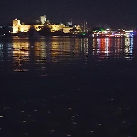 Goekmavi Pansiyon Αλικαρνασσός Εξωτερικό φωτογραφία