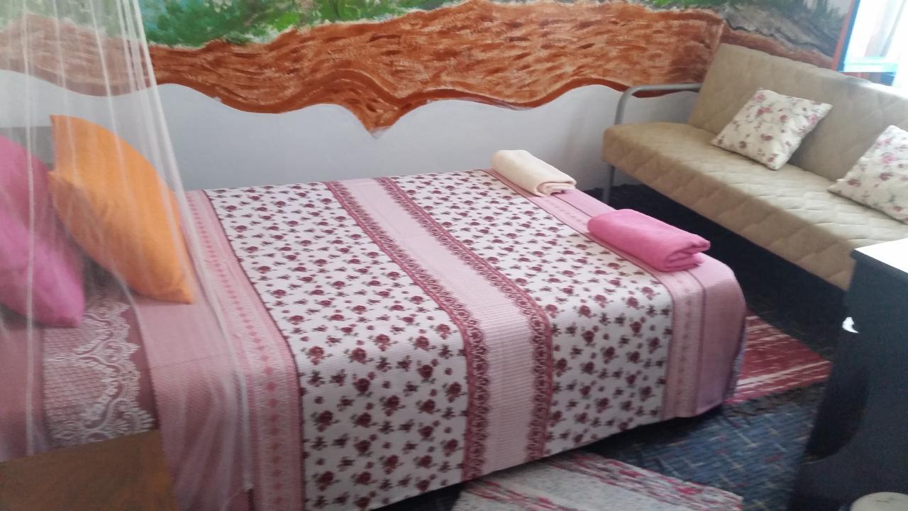 Goekmavi Pansiyon Αλικαρνασσός Εξωτερικό φωτογραφία